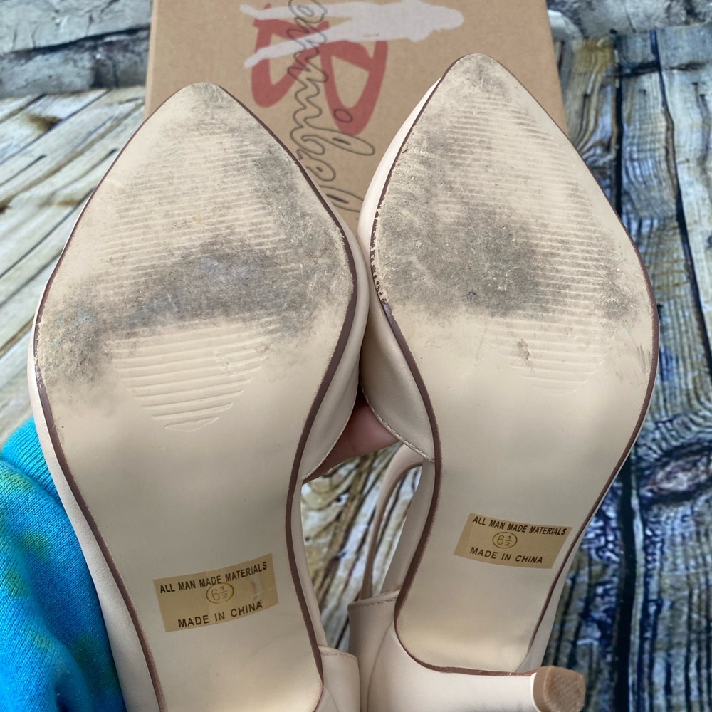 Beige heels - Picture 6 of 7